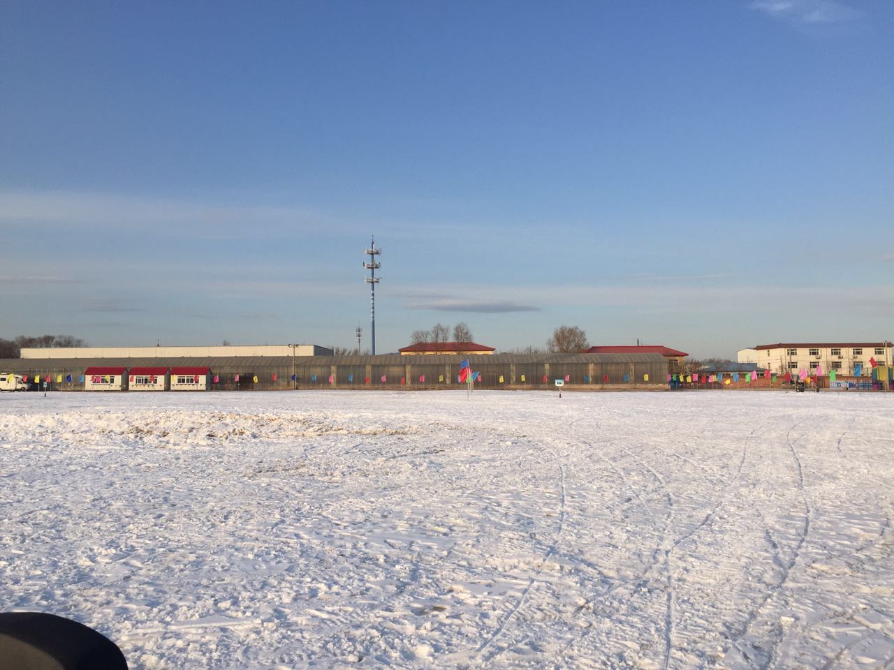 北京朝陽店冰雪樂園成功開幕，河北迪特加油助威